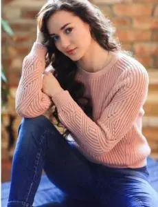 Elite escort service in Nevasa for home and hotel visits